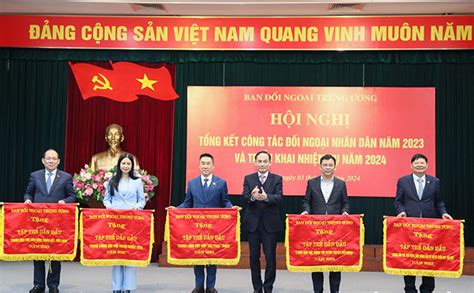 People-to-people diplomacy contributes to Vietnam’s diplomatic achievements