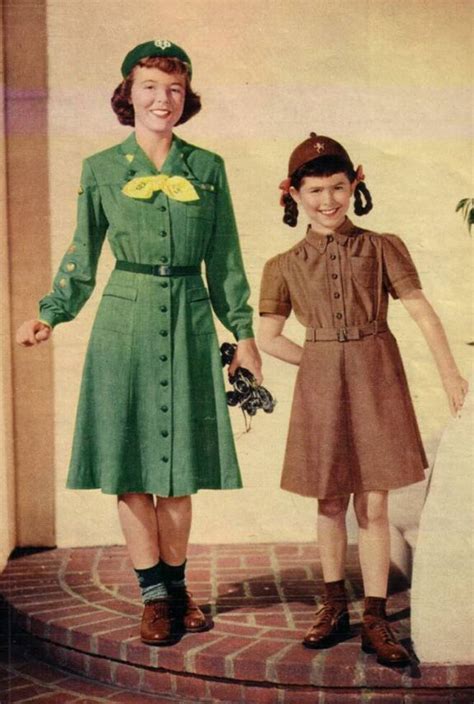 The Stylish History of Girl Scouts Uniforms | Girl scout uniform, Scout uniform, Girl scouts