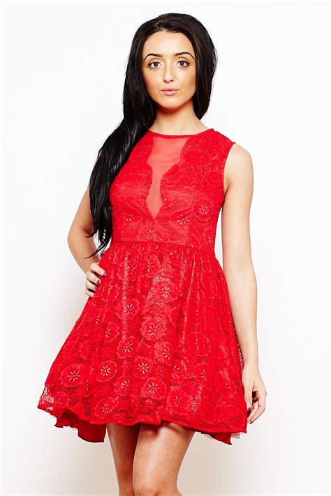 The Versatility Of A Lace Mini Dress | Red Lace Dress