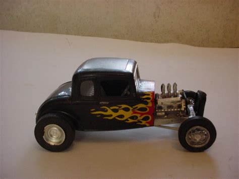 Help ID this 32 Ford coupe - General Automotive Talk (Trucks and Cars) - Model Cars Magazine Forum