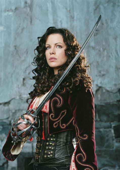 Kate Beckinsale as Anna Valerious: Van Helsing - Greatest Props in Movie History