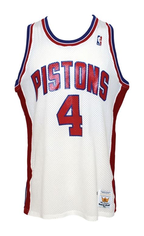 Detroit Pistons 1985-86 Jerseys