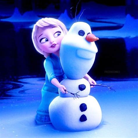 Frozen on Instagram: “"Hi I'm Olaf and I like warm hugs! ⛄️ - double ...