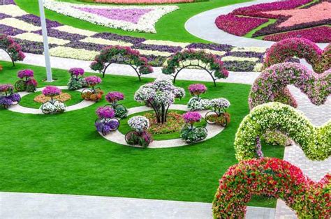 16 Fantastic Flower Garden Ideas You'll Fall in Love With