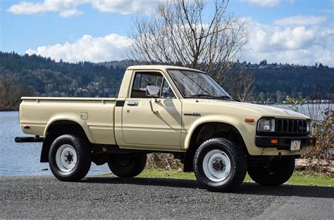 1983 Toyota 4x4 Pickup | The lone ranger