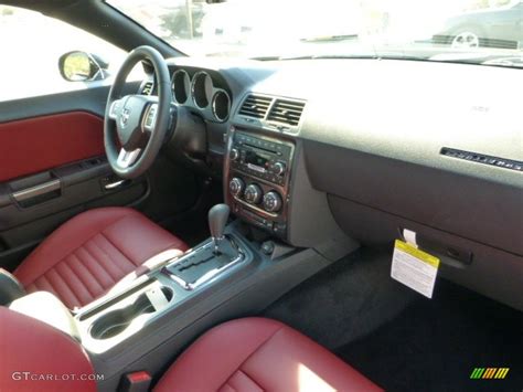 2013 Dodge Challenger SXT interior Photo #69877678 | GTCarLot.com