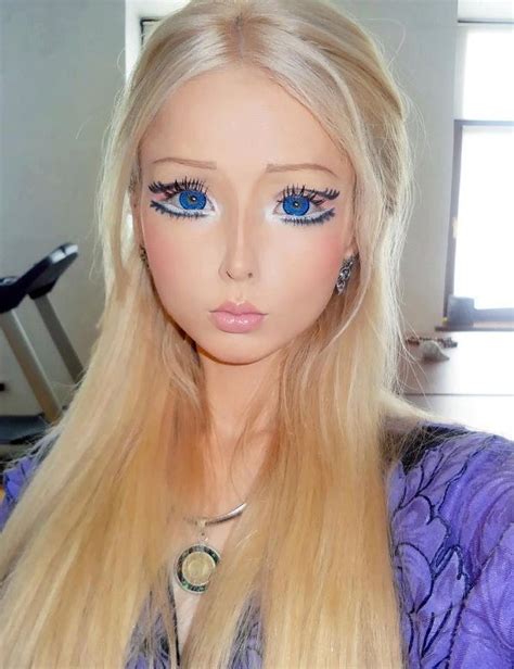 Josie-Real life people who have become dolls Living Dolls, Living Barbie, Barbie Make-up, Real ...