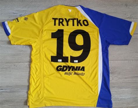 Arka Gdynia Home football shirt 2009.