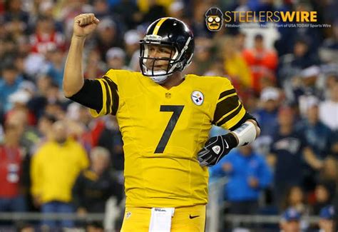 Here is what the Steelers Color Rush uniforms would look like