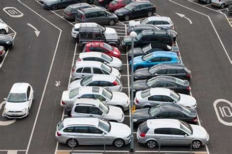 Edinburgh Airport Long Stay Parking → Save up to 70%