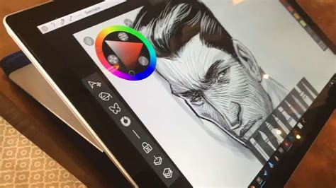 Artist drawing on a Surface Pro in a bar makes an impression » OnMSFT.com