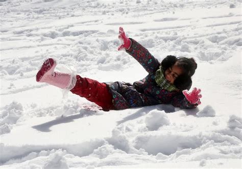 IN PICTURES: Snow falls in Golan, Jerusalem, and even in Negev desert - Israel News - The ...