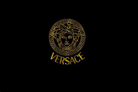 Cuál es la historia de Versace y su logo: todo lo que debes saber ...