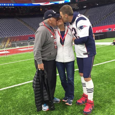 Julie Brady [2024 Updated]: Tom Brady's Sister, Kids & Career - Players Bio