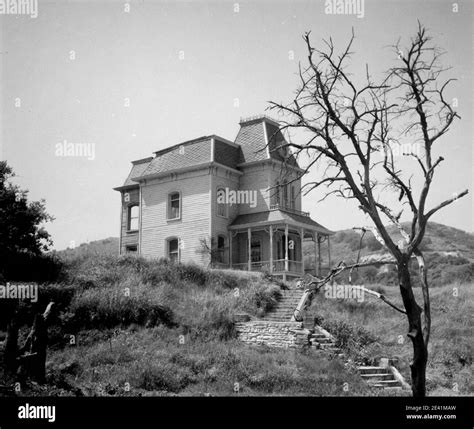 Psycho House 1960