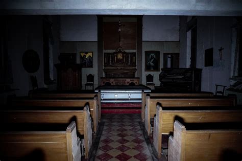 The Haunting of Yorktown Memorial Hospital, Texas - Amy's Crypt