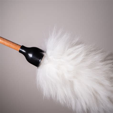 Lambswool Duster with Timber Handle - Longara Brushware