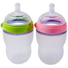 Comotomo Baby Bottles Review and Starter Kit Giveaway [CLOSED]