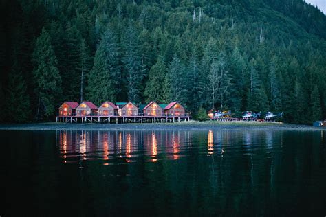 The best floating hotels in Canada - Cottage Life