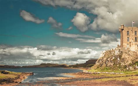 The castle of Clan MacLeod: Dunvegan - Scotland Magazine