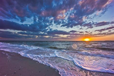 sunset, Sea, Waves, Coast, Landscape Wallpapers HD / Desktop and Mobile Backgrounds