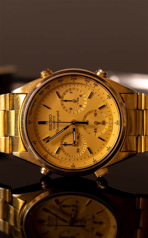 Owner Review: Seiko 7A28-7029 - The Golden Age of Quartz