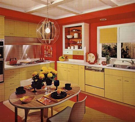 1970s kitchen design - one harvest gold kitchen decorated in 6 distinct ...