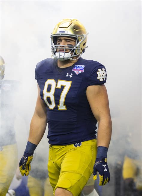 Notre Dame TE Michael Mayer Declares For Draft