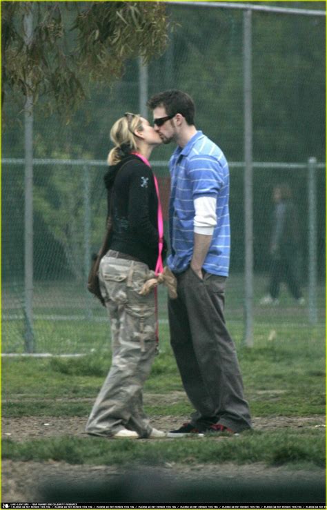 Chris Evans Jessica Biel Kiss: Photo 292151 | Chris Evans, Jessica Biel ...