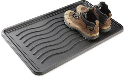 12 Best Boot Trays for a Winter-Ready Entryway | Boot tray, Boots, Cool ...