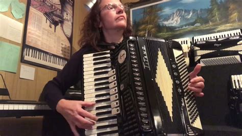 Yodeling’ Tune ( accordion) - YouTube