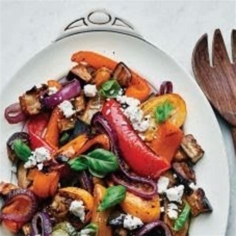 BALSAMIC ROASTED VEGETABLES