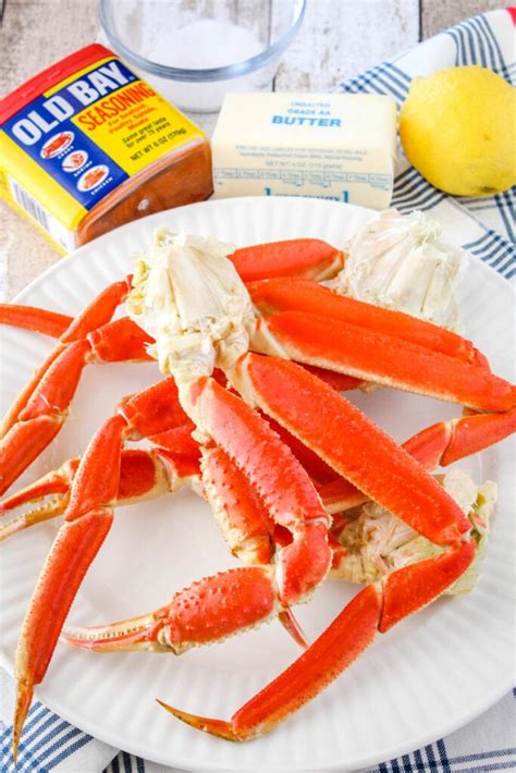 How to Cook Crab Legs the Easy Way | YellowBlissRoad.com