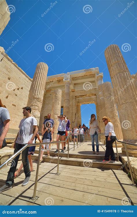 Greek Ruins of Parthenon on the Acropolis in Athens, Greece Editorial ...