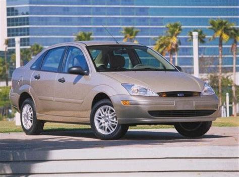 2000 Ford Focus Values & Cars for Sale | Kelley Blue Book