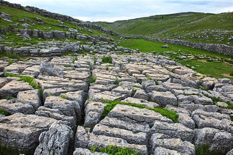 Limestone | Geography – physical landscapes and processes