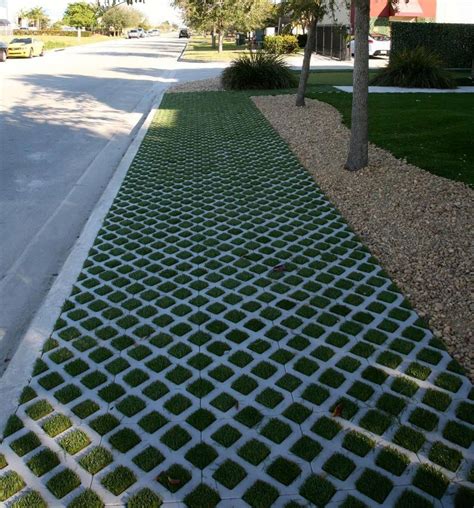 Amazing step stone walkway #stepstonewalkway | Grass pavers driveway, Driveway landscaping ...