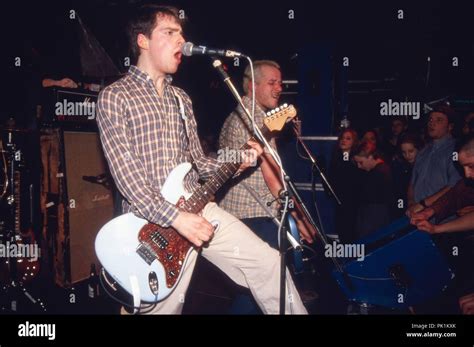 Weezer 1995 hi-res stock photography and images - Alamy