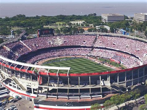 Clausuraron el estadio Monumental