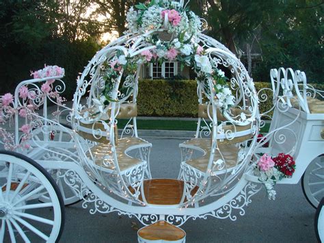 16 Cinderella Wedding Ideas Everyone Will Love - Magical Day Weddings