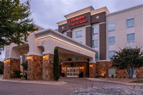 HAMPTON INN & SUITES BOERNE - Hotel Reviews & Price Comparison (TX) - Tripadvisor