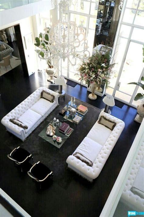 Inside Lisa Vanderpumps new house | Celebrity interiors, Decor, Lisa vanderpump house