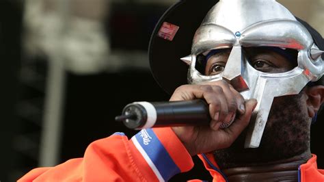 MF Doom, figure énigmatique du rap, est mort à l'âge de 49 ans