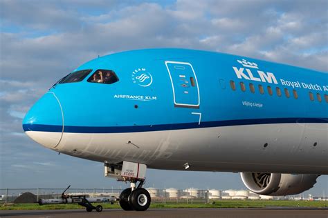 Air101: New Boeing 787-10 arrives for KLM Royal Dutch Airlines ...