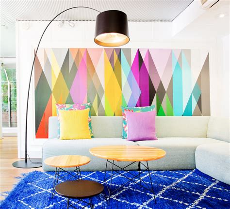 25 Dazzling Geometric Walls for the Modern Home
