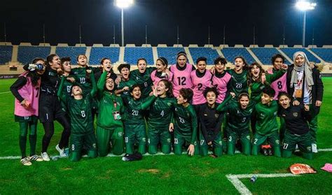 Pakistan women football team won first-ever Olympic Qualifier match - ET