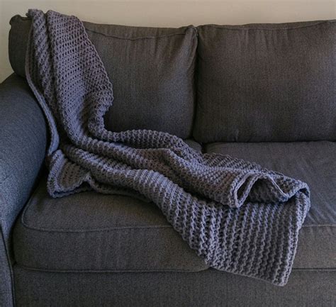 Grey Knit Blanket/Chunky Knit Blanket/ Knitted Throw/ Large