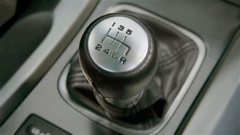 Different Types of Car Transmissions - Explained in Details