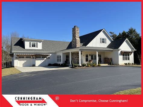 Clopay Coachman Design 11 with SQ24 Windows | House styles, Windows and ...