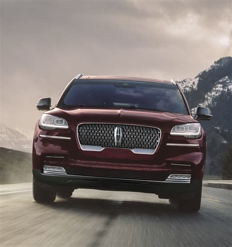 Lincoln® Luxury Hybrid Electric Vehicles | Performance With Efficiency